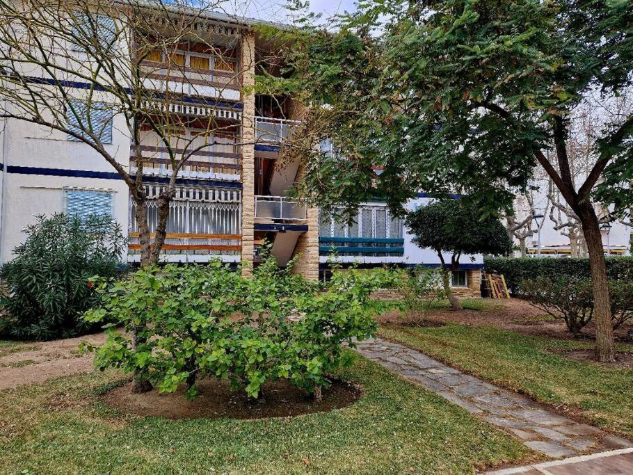 Apartamento A Un Paso De Playa Салоу Экстерьер фото